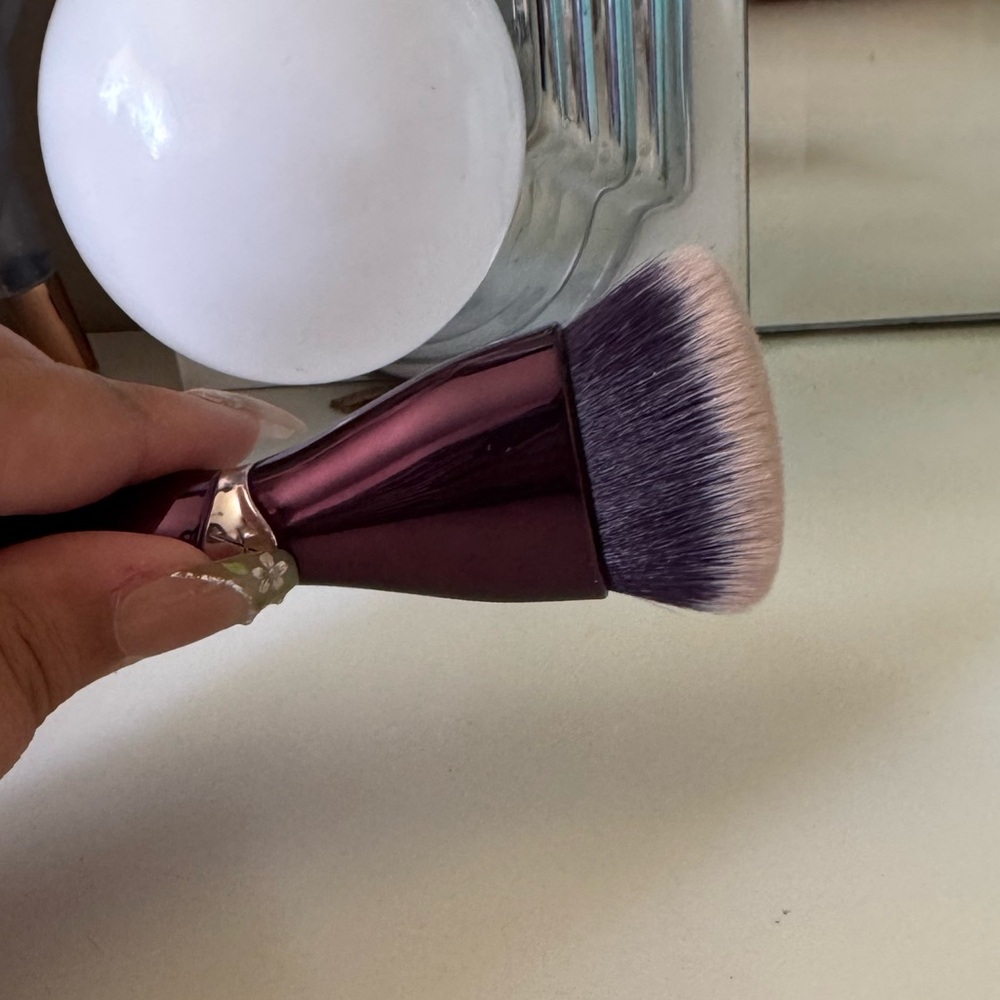 Anisa Beauty Buffing Bronzer Brush Vegan & Cruelty Free - Picture 7 of 8